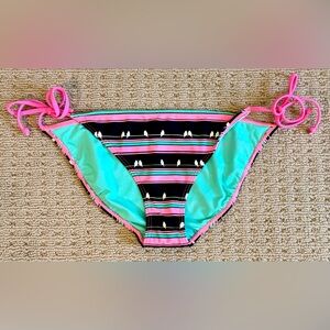 NWT Xhilaration Striped Pink and Aqua Bikini Bottom size M